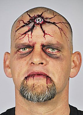 Halloween schminken Drittes Auge 25